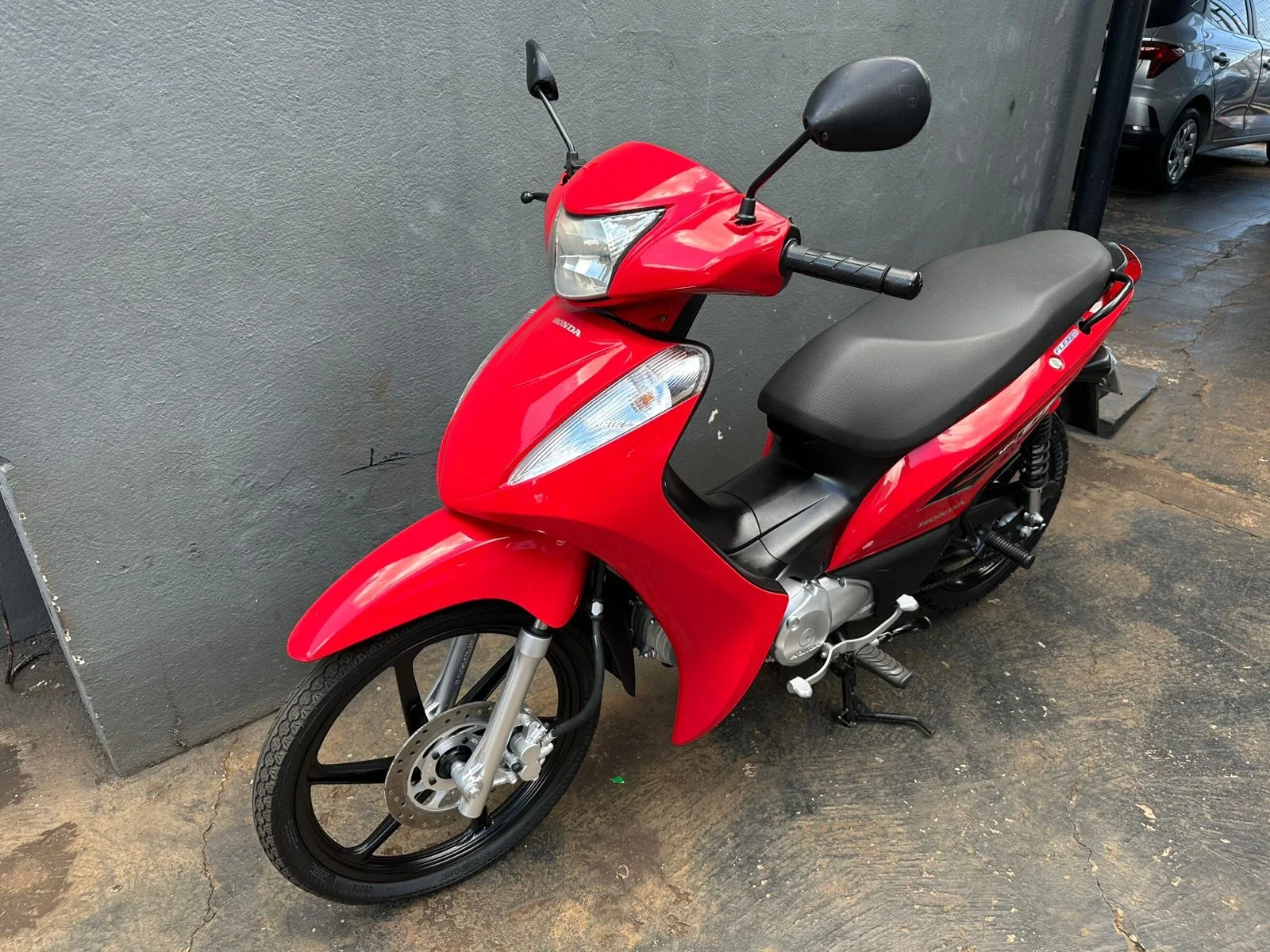 Honda BIZ 125 EX/ 125 EX FLEX