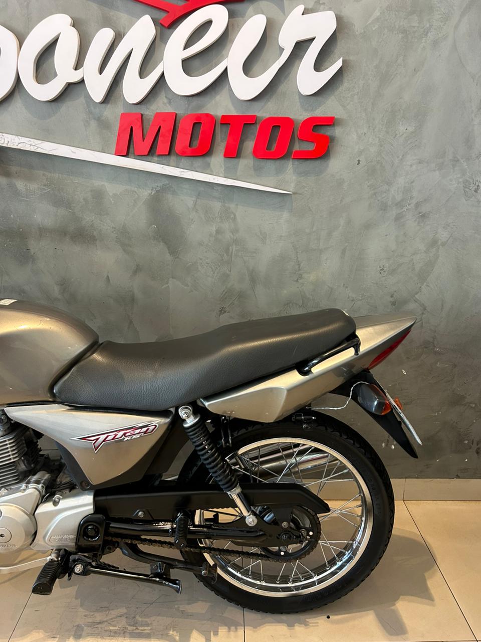 Honda CG 150 FAN / FAN KS / 125 i FAN